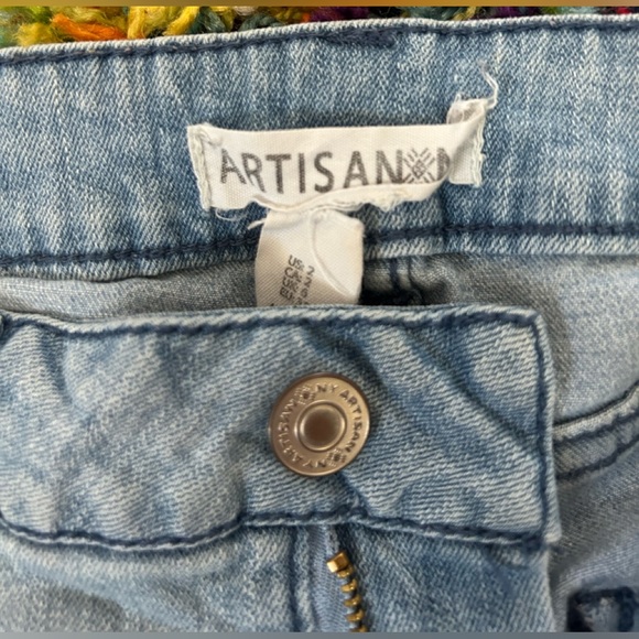 Light Wash Jean Shorts - Picture 2 of 3